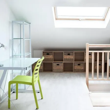 Apartment Les Beaux Rivages: Spacious Near Station And Port La Rochelle (Charente-Maritime)